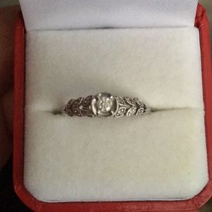 Bond Jewelers 10k white Gold and diamond ring.